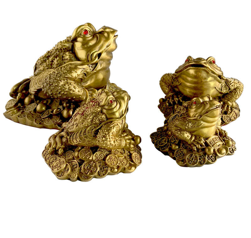 Feng Shui Brass Golden Toad Ornament For Wealth and Good Fortune