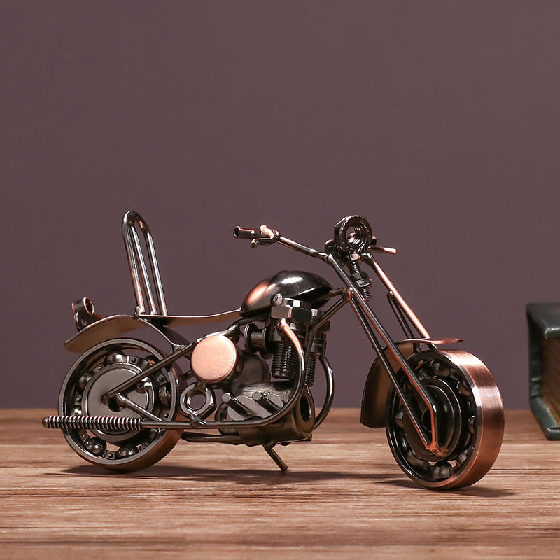 Retro Metal Motorcycle Figurine – Electroplated Iron Sculpture for Desktop & Living Room