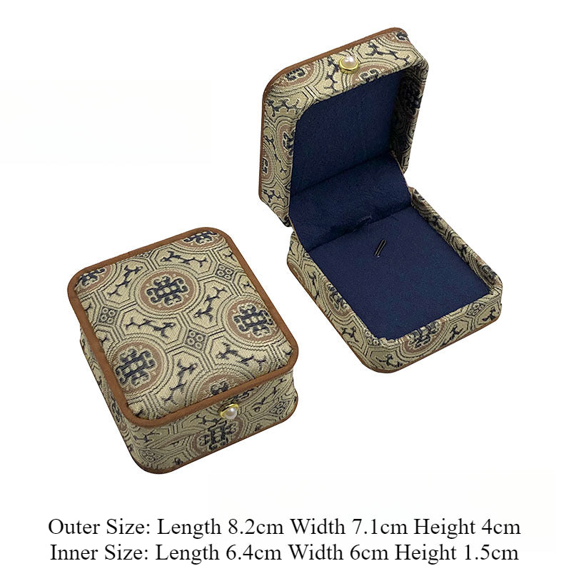 Elegant Chinese Jewelry Box – Ideal for Storing Pendants, Bracelets, and Jade Jewelry