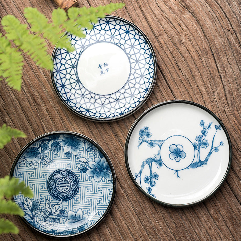 Blue and White Porcelain Coaster - Ceramic Tea Cup Mat for Hot Drinks (8.5cm Diameter)