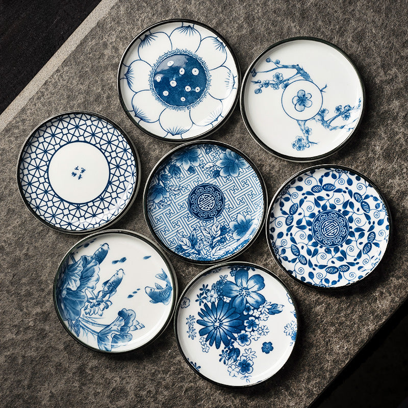Blue and White Porcelain Coaster - Ceramic Tea Cup Mat for Hot Drinks (8.5cm Diameter)