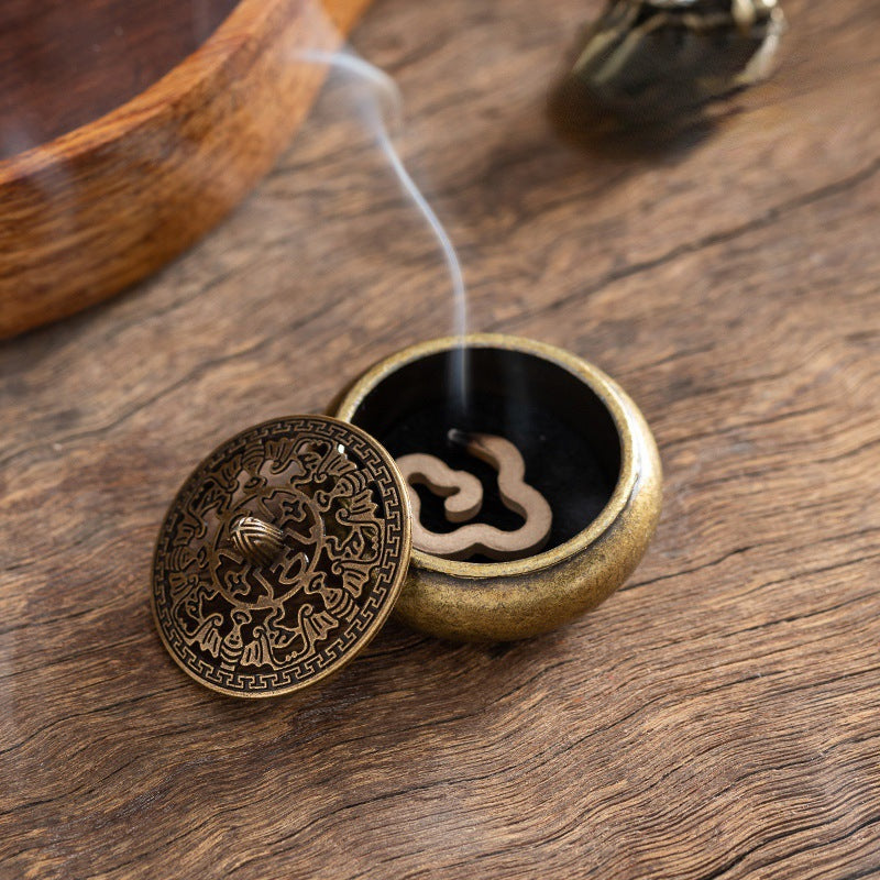 Vintage Brass Aromatherapy Incense Burner – Five Blessings Fingertip Style with Incense Plate for Indoor Use