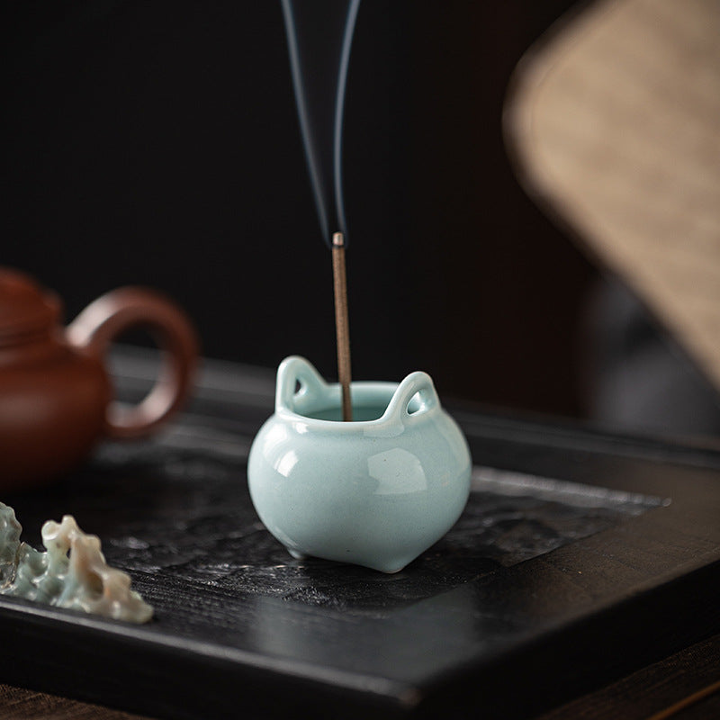 Mini Ceramic Tripod Incense Burner - Compact Zen Incense Holder for Tea Table (5x5x4.3cm, 9-Hole Design)