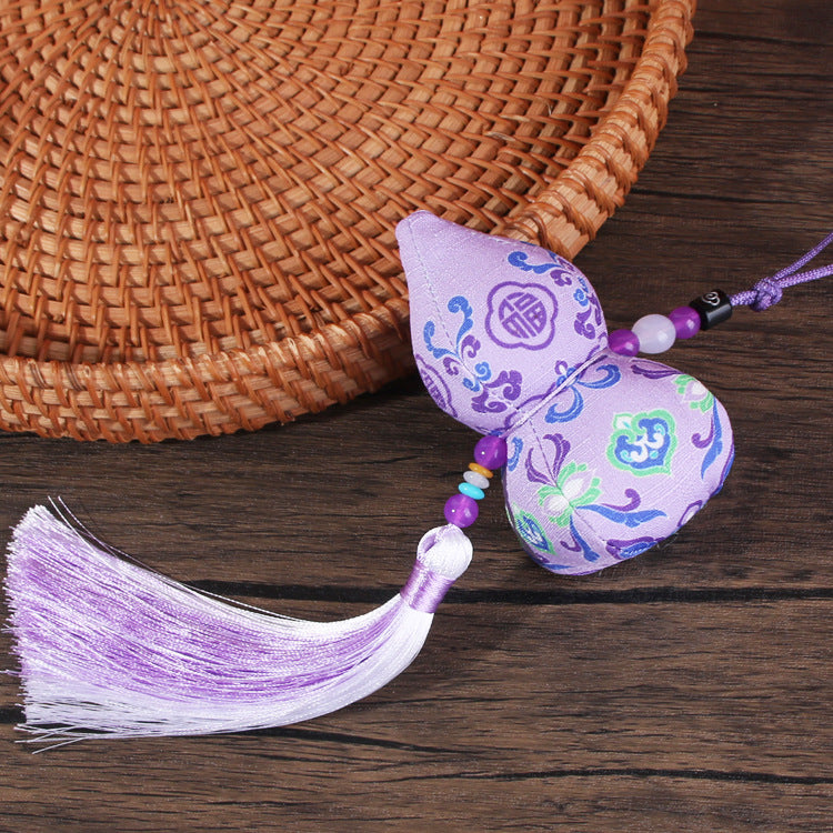 Embroidered Gourd Pendant – Aromatic Sachet, Portable Fragrance Bag, Lucky Charms for Car