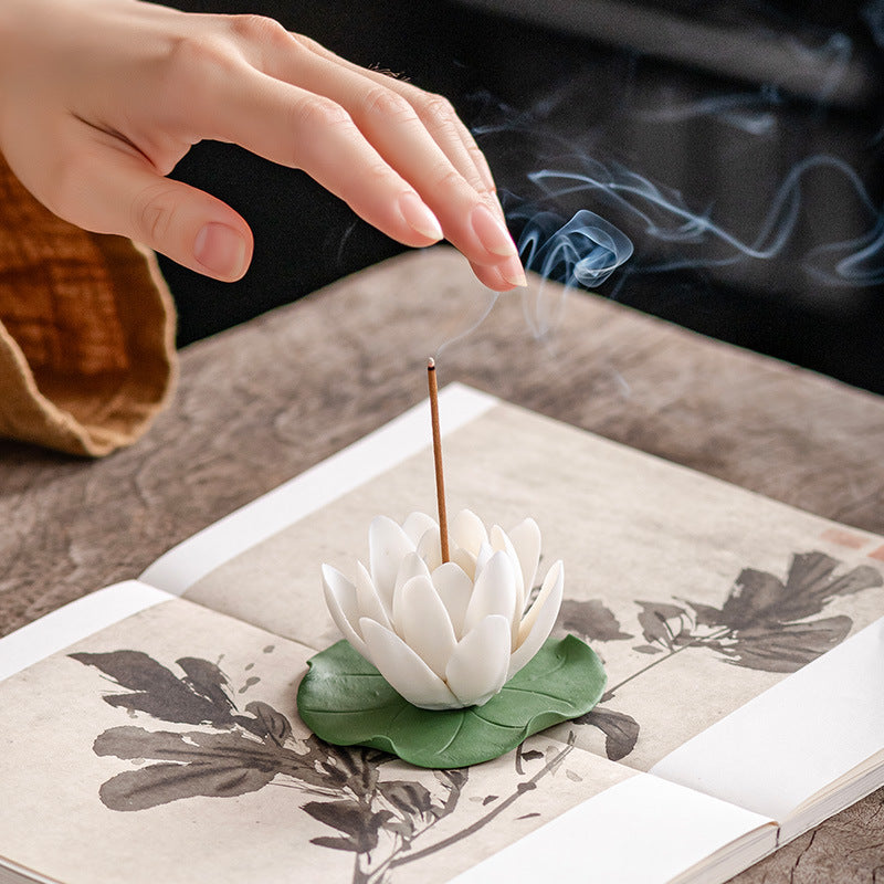 Handmade Ceramic Lotus Incense Holder - Detachable Flower & Leaf Design for Easy Cleaning (8x4.5cm, Zen Home Decor)