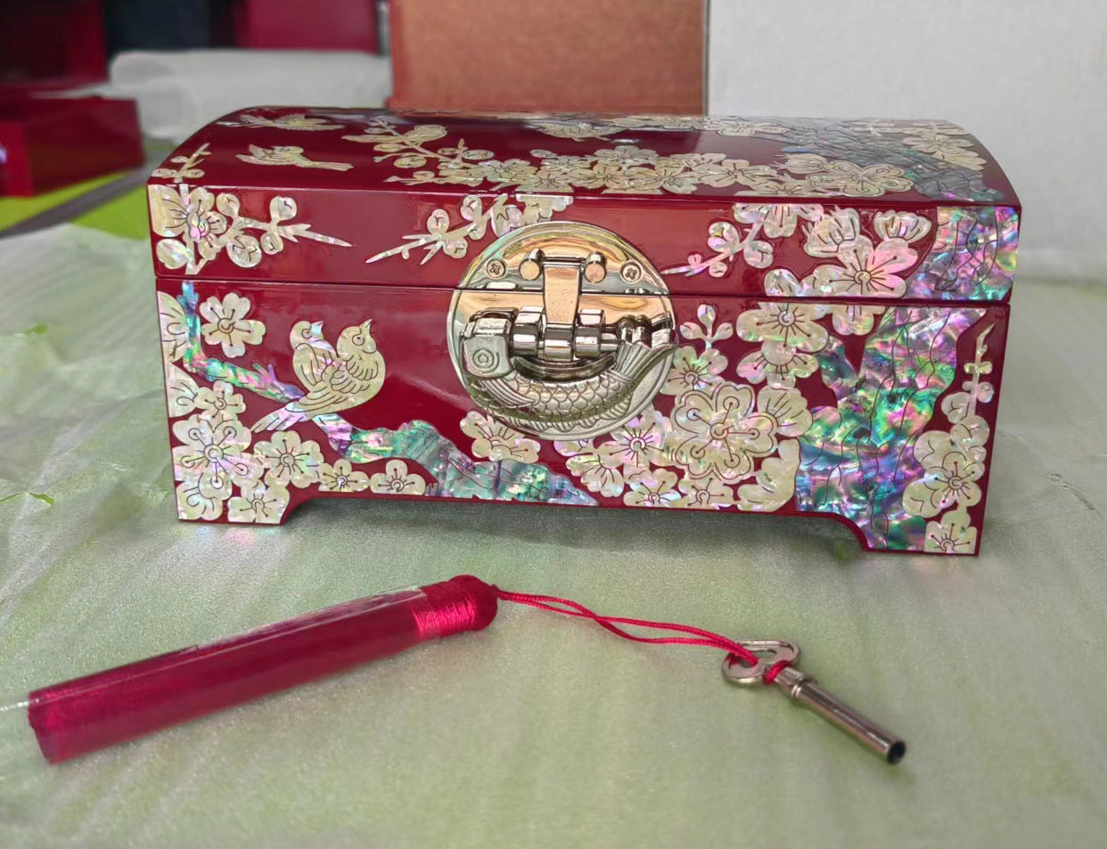 Mother of Pearl Floral Jewelry Box Set – Handcrafted  Gift for Women, Birthday, Wedding, Christmas