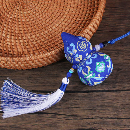 Embroidered Gourd Pendant – Aromatic Sachet, Portable Fragrance Bag, Lucky Charms for Car