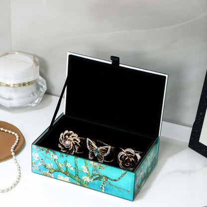 Sophisticated Glass Jewelry Box - High-End Jewelry Organizer, Chic Storage Solution
