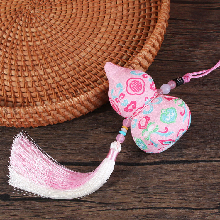 Embroidered Gourd Pendant – Aromatic Sachet, Portable Fragrance Bag, Lucky Charms for Car
