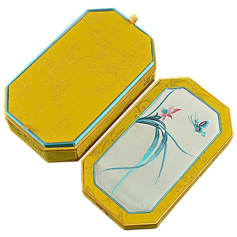 High-End Octagonal Embroidered Jewelry Box – Elegant Handcrafted Jewelry Tray