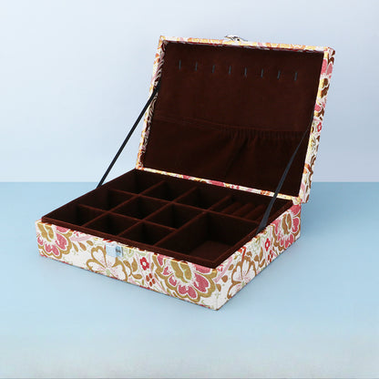 French Vintage Jewelry Box - Elegant Ring & Necklace Organizer, Premium Jewelry Display Case