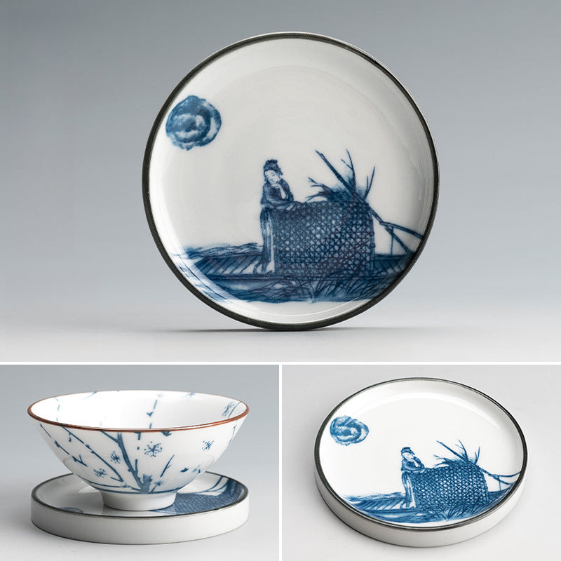 Blue and White Porcelain Coaster - Ceramic Tea Cup Mat for Hot Drinks (8.5cm Diameter)