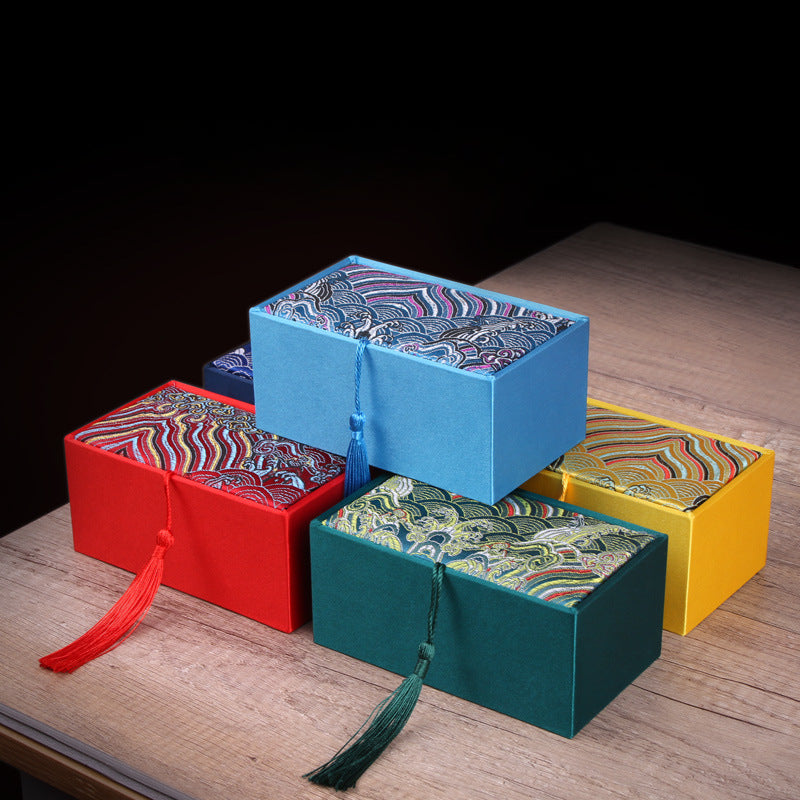 Stylish Decorative Trinket Box - Elegant Gift Container for Jewelry, Small Items, and Keepsakes