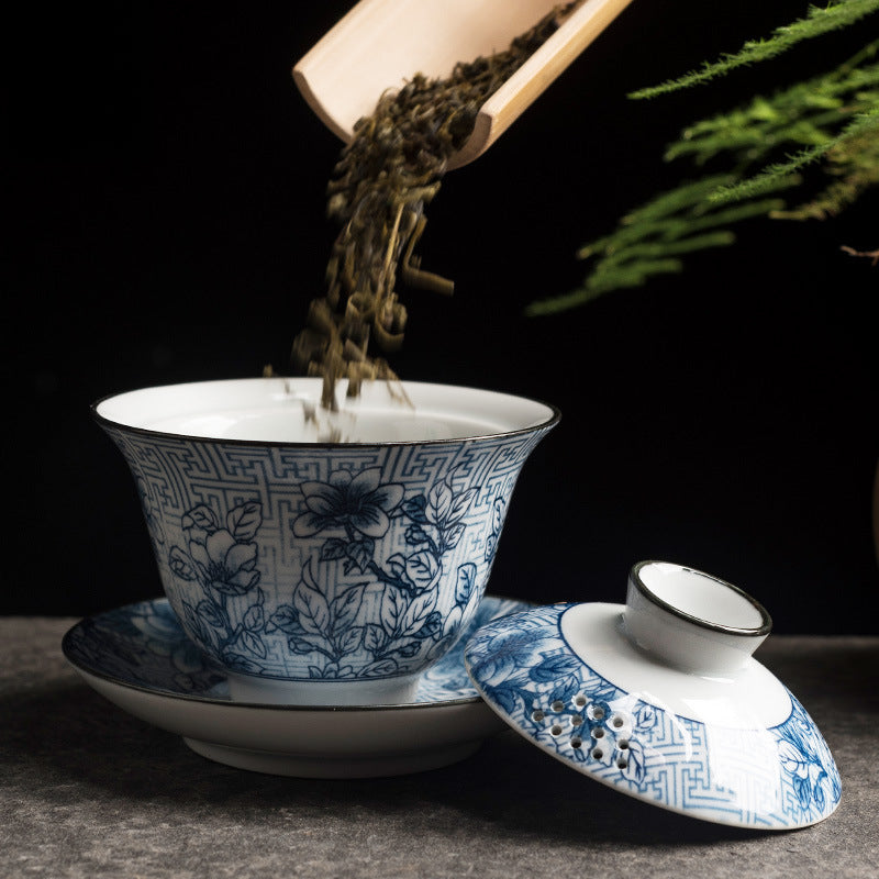 Jingdezhen Blue & White Lidded Tea Bowl - Perforated Cover Ceramic Gongfu Tea Set (170ml, 10x10cm)