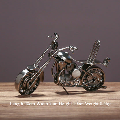 Retro Metal Motorcycle Figurine – Electroplated Iron Sculpture for Desktop & Living Room