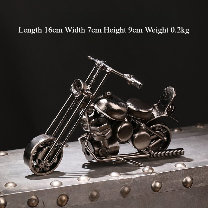 Retro Metal Motorcycle Figurine – Electroplated Iron Sculpture for Desktop & Living Room